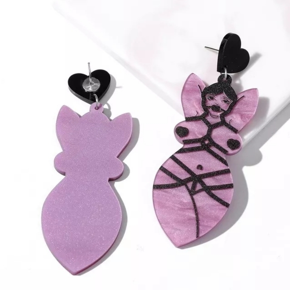 Shibari bdsm "Tie me up" black heart curvy girl earrings - Picture 2 of 6